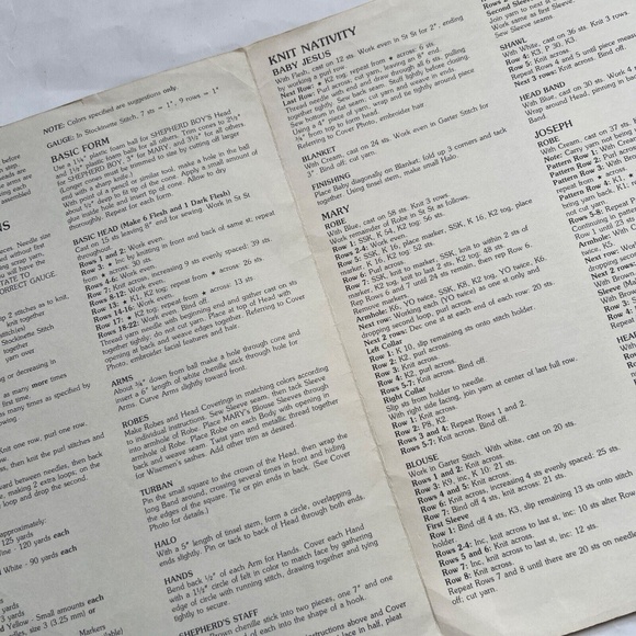 Knit Nativity Scene Knitting Pattern #305 Leaflet 9 Figures Leisure Arts Vintage - Picture 5 of 7